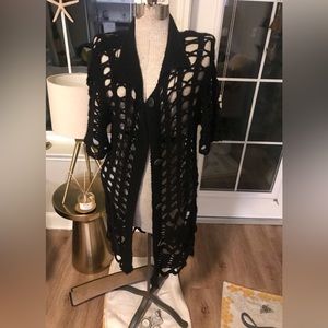 Vintage Roberta Frost hand knit 100%virgin wool long black sweater